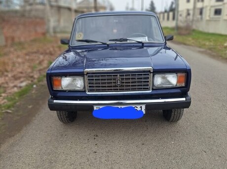 LADA (VAZ) 2107