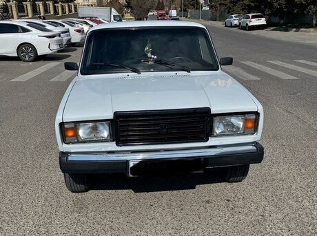LADA (VAZ) 2107