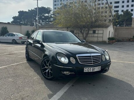 Mercedes E 220