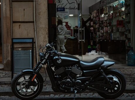 Harley-Davidson Street Rod