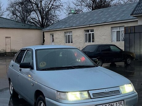 LADA (VAZ) 2112