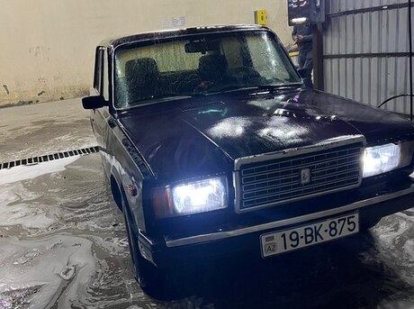 LADA (VAZ) 2107