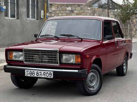 LADA (VAZ) 2107