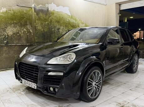 Porsche Cayenne GTS