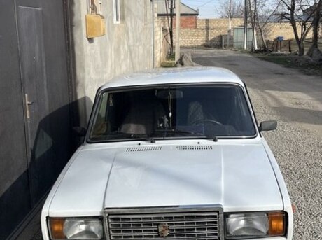 LADA (VAZ) 2107