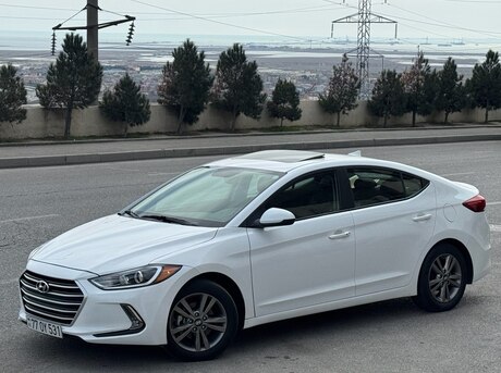 Hyundai Elantra 2016