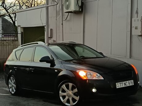 Kia  2008