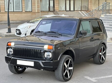 LADA (VAZ) Niva 2016