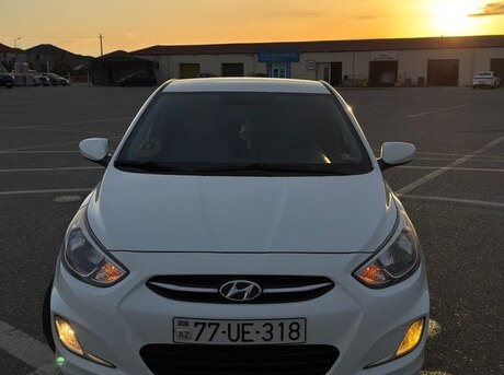 Hyundai Accent 2015