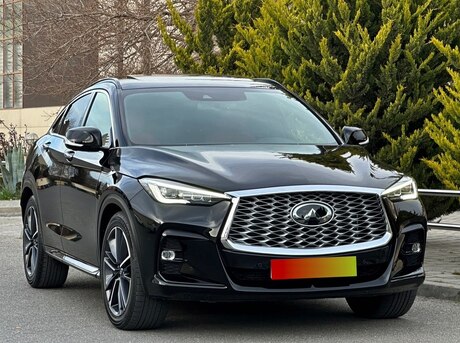 Infiniti QX55