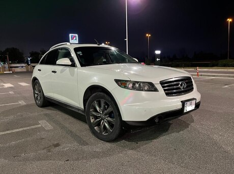 Infiniti FX35