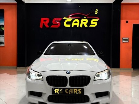 BMW 523
