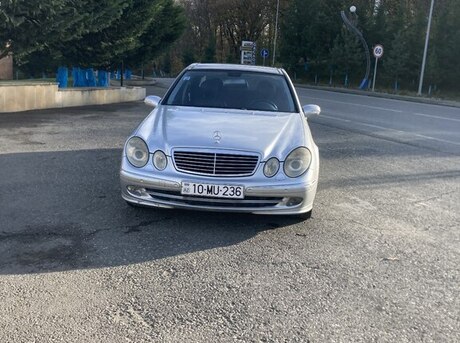 Mercedes E 270