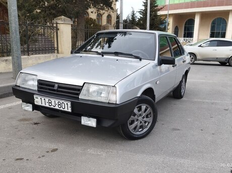 LADA (VAZ) 21099 2003