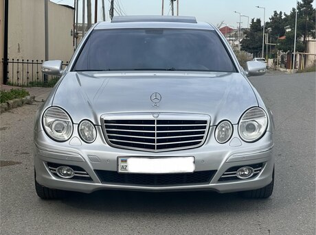 Mercedes E 300