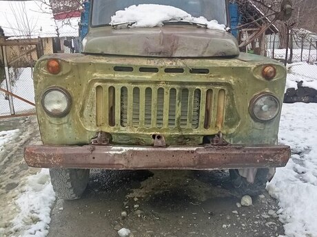 GAZ 53