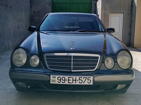 Mercedes E 240 2000