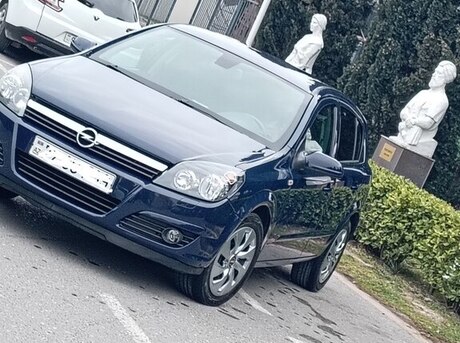 Opel Astra 2004