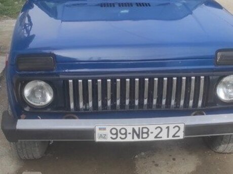LADA (VAZ) Niva 2013