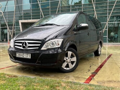 Mercedes Viano