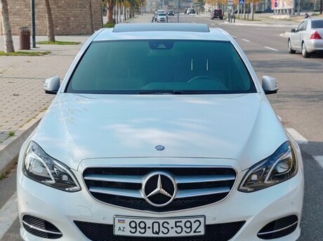 Mercedes E 220