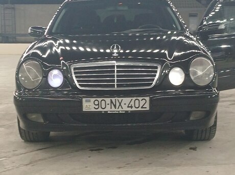 Mercedes E 220 2001