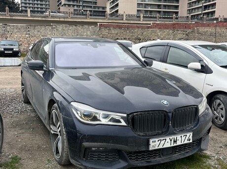 BMW 730 2018