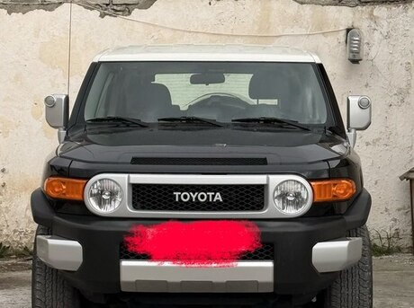 Toyota FJ Cruiser
