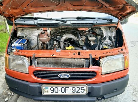 Ford Transit 1999