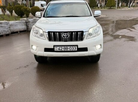 Toyota Land Cruiser Prado 2013