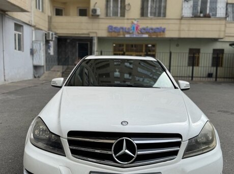 Mercedes C 250 2013