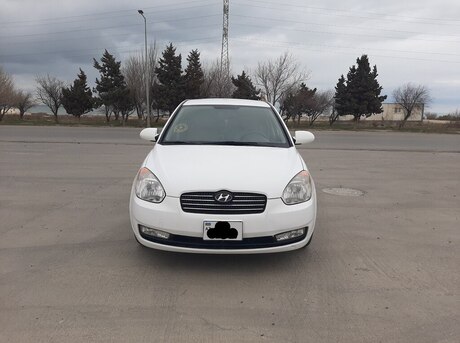 Hyundai Accent 2009
