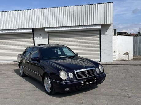 Mercedes E 240 1998