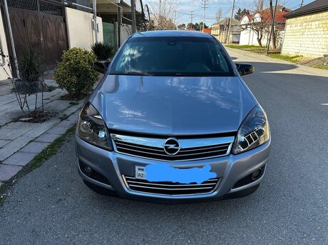 Opel Astra 2008