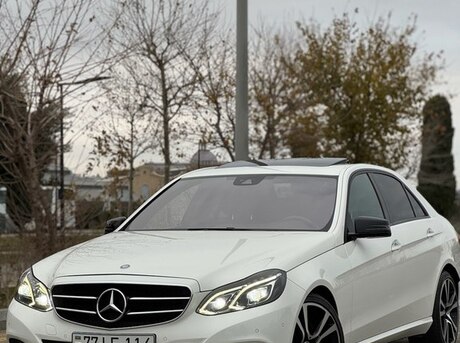 Mercedes E 220