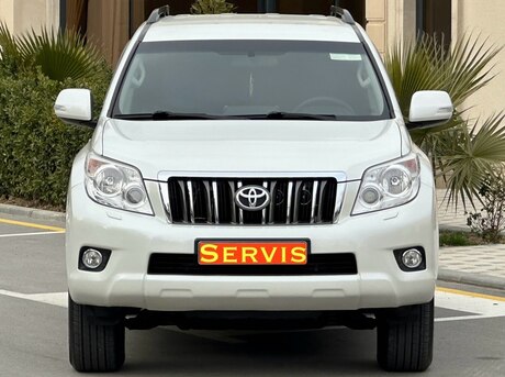 Toyota Land Cruiser Prado 2012