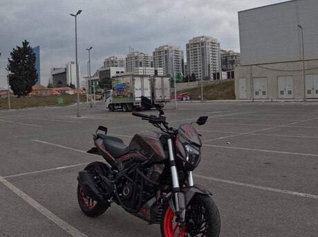 Bajaj Dominar 400