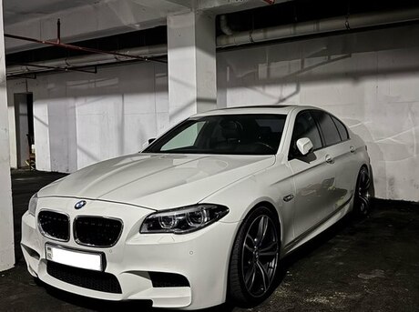 BMW 528