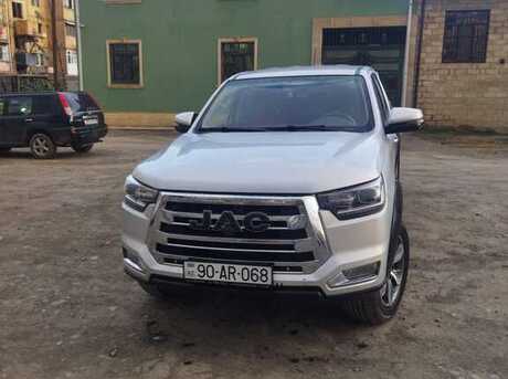 JAC T8