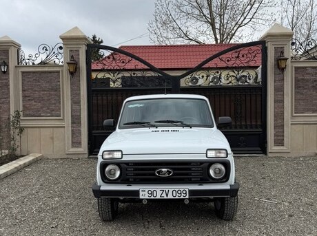 LADA (VAZ) Niva 2025