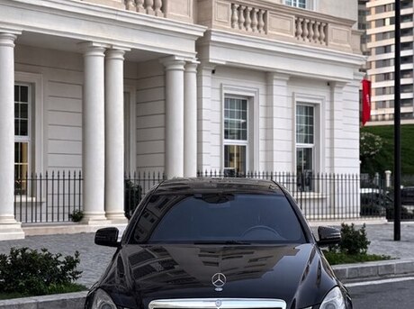 Mercedes E 350 2010