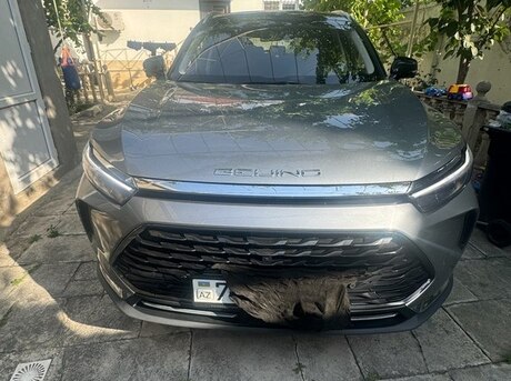 Baic X7