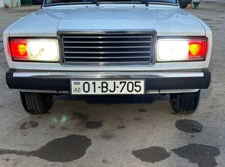 LADA (VAZ) 2107 2009