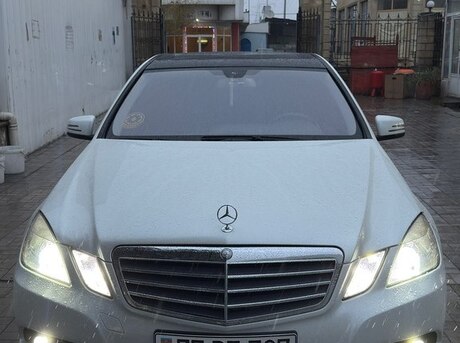 Mercedes E 220 2010