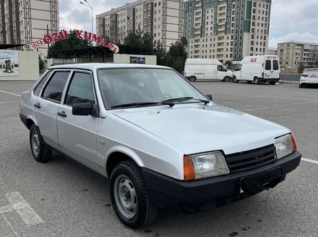 LADA (VAZ) 21099 1993
