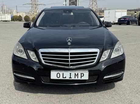 Mercedes E 300