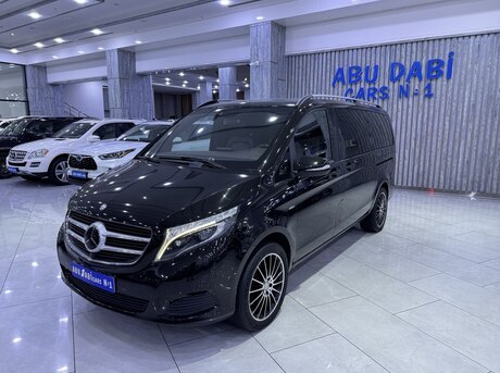 Mercedes V 250