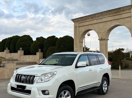 Toyota Land Cruiser Prado 2010