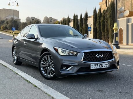 Infiniti Q50