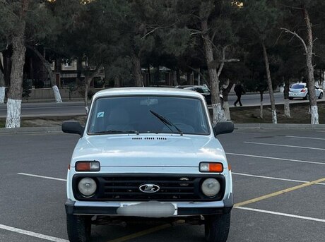 LADA (VAZ) Niva 2013